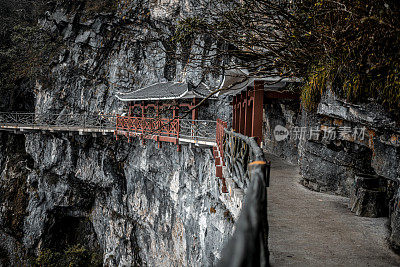 Footpath archways hanging off on a steep cliffside on Tianmen mountain (天门山), Zhangjiajie (张家界), China